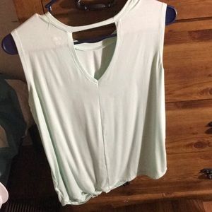 Old Navy t-shirt